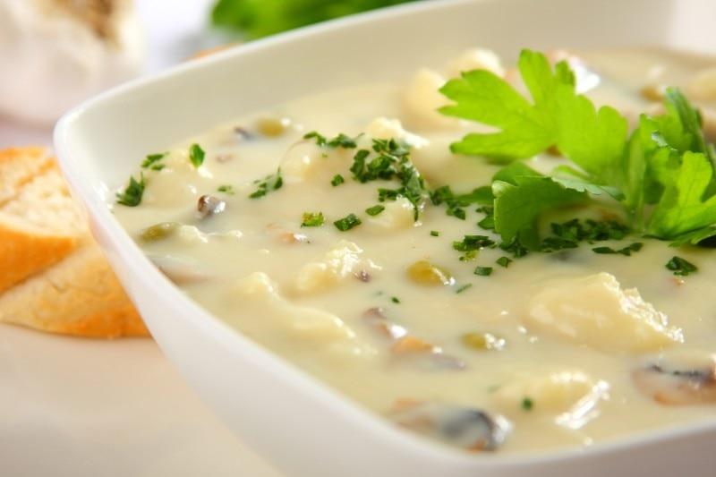 Jak doprawić zupę kalafiorową