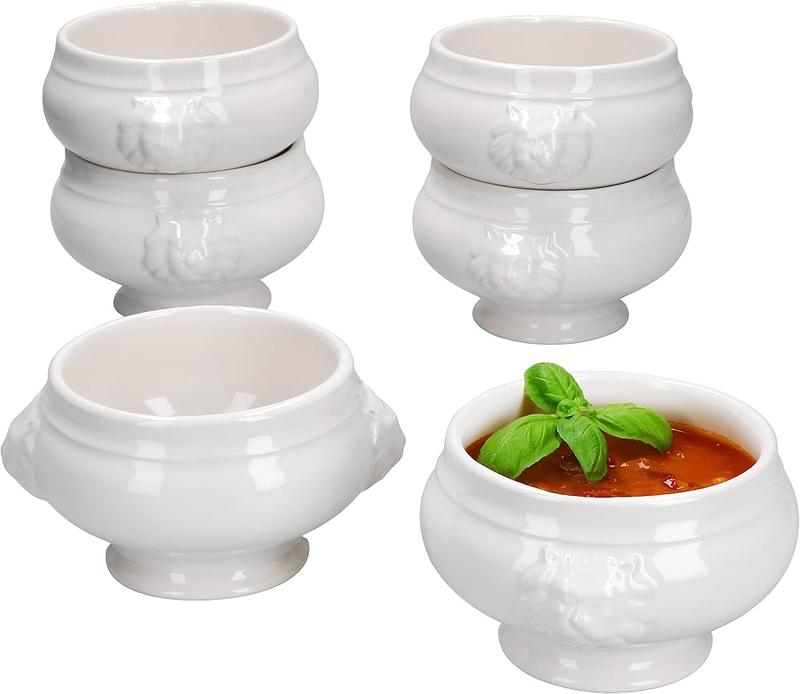 Pomysły na zupy, które zachwycą gości na przyjęciu