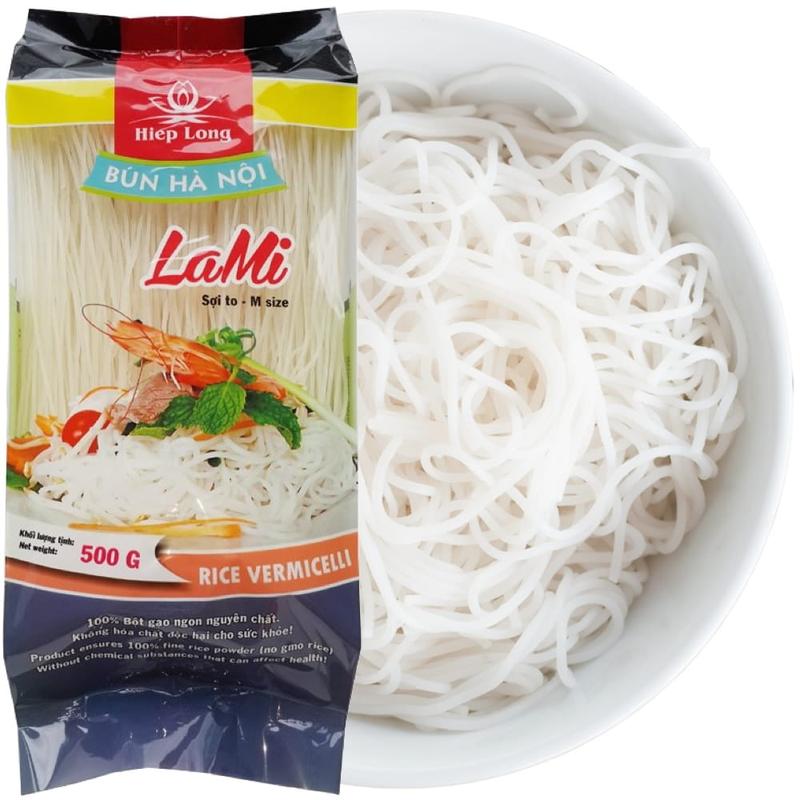 Gotowanie makaronu ryżowego