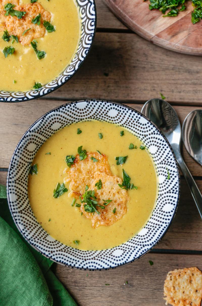 Przepisy na rozgrzewające zupy