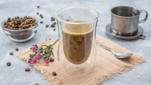 Ceny kawy w Danii – ile trzeba zapłacić za filiżankę tego przysmaku?