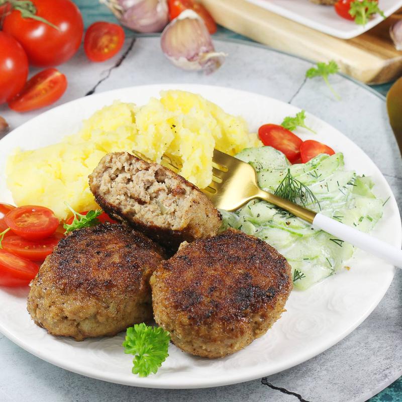 Jak prawidłowo piec kotlety mielone – w jakiej temperaturze uzyskać idealny smak?