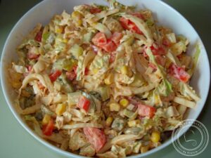 Smakowite sałatki idealne do kebaba, które musisz wypróbować