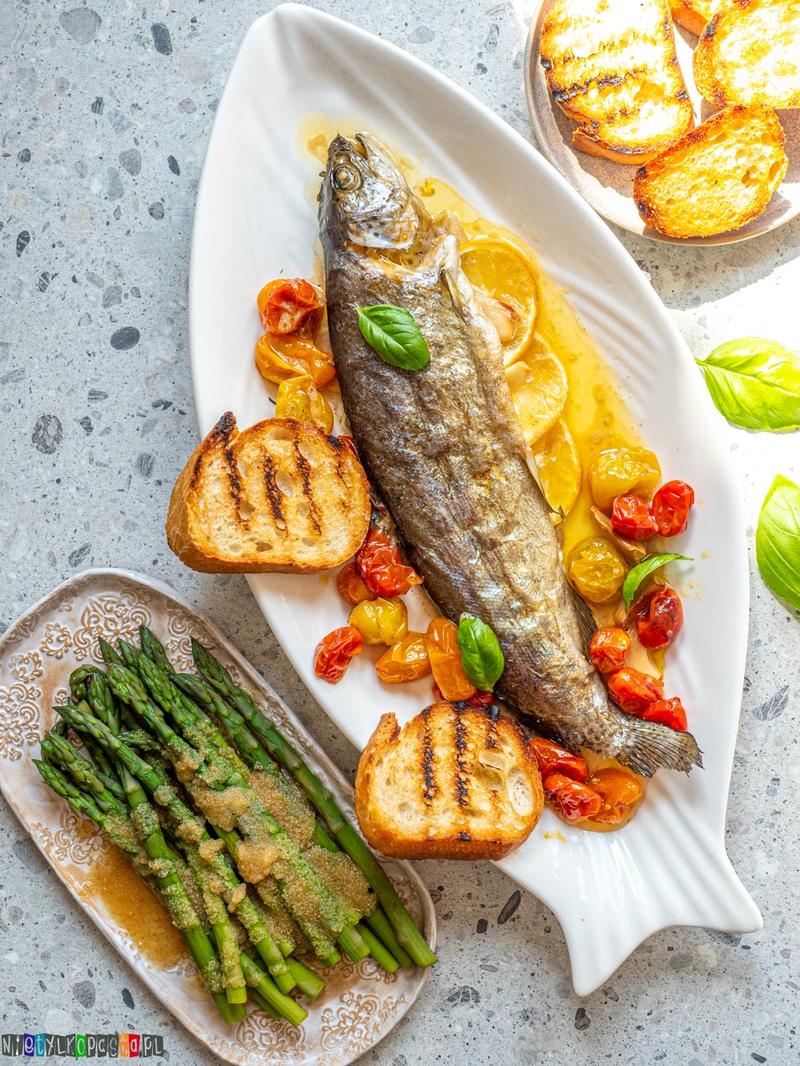 Jak wybrać świeżego pstrąga