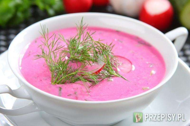 Orzeźwiające zupy na lato