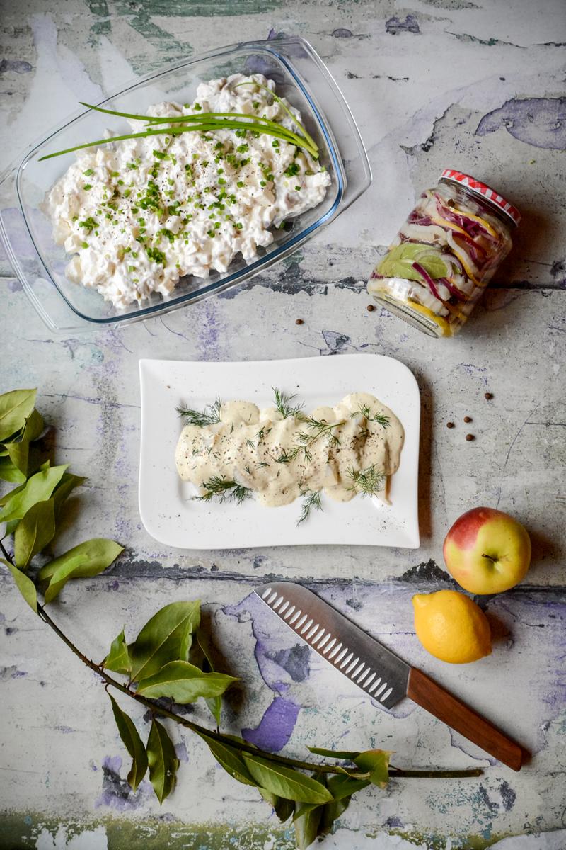 Śledzie do sałatki pod pierzynką