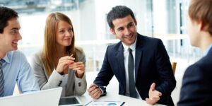 Czy woda z solą skutecznie łagodzi ból gardła? Sprawdź, co mówią eksperci!