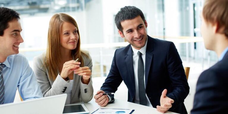 Czy woda z solą skutecznie łagodzi ból gardła? Sprawdź, co mówią eksperci!