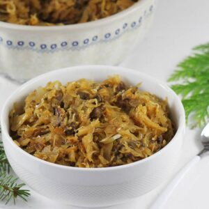 Jak skutecznie doprawić kapustę z grzybami, aby zachwyciła smakiem?