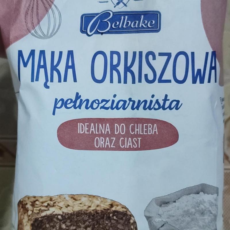 Porównanie mąki orkiszowej i pszennej