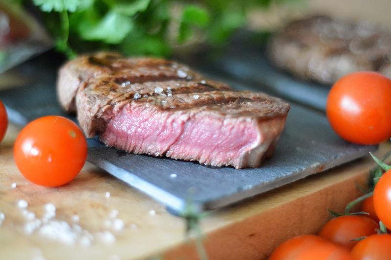 Temperatura smażenia steku