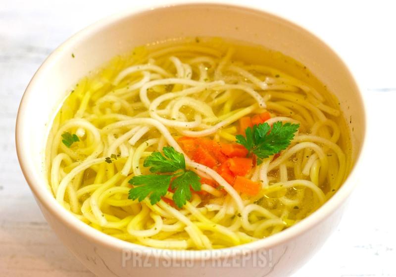 Zdrowotne właściwości rosołu i kolagen