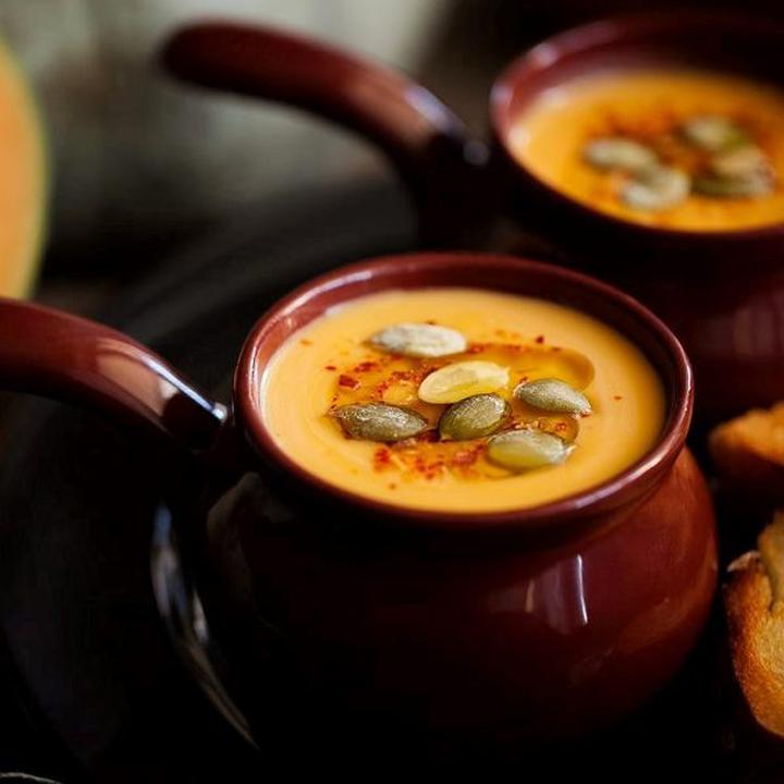 Przygotowanie zupy dyniowej