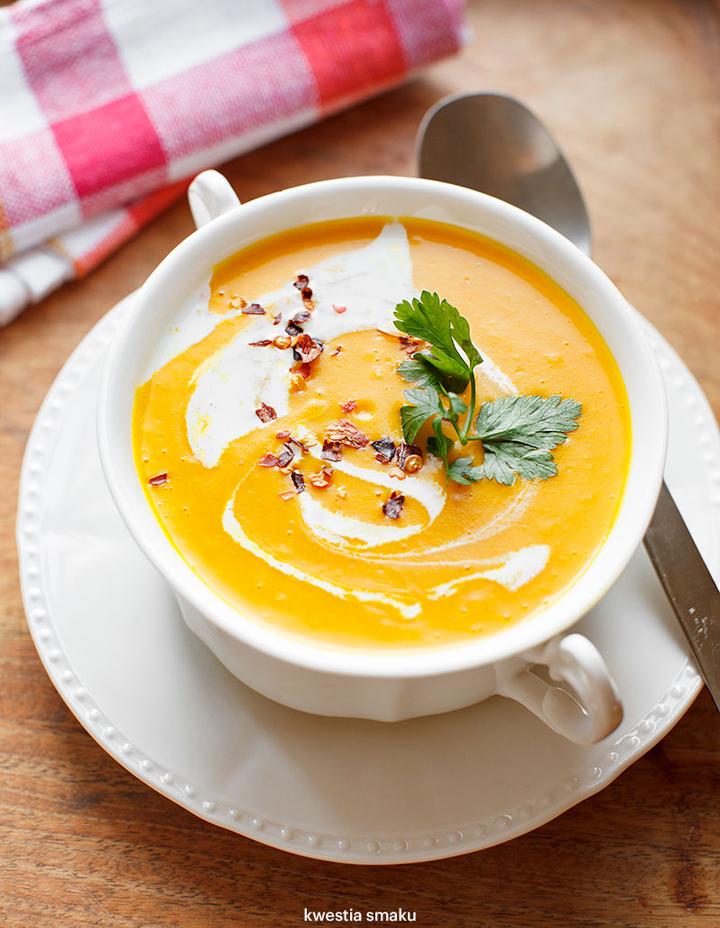 Ziołowe akcenty w zupie