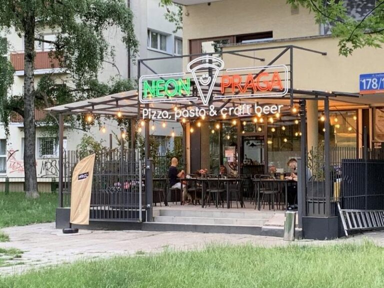 Ile kosztuje pizza w Pradze? Przewodnik po cenach i najlepszych miejscach